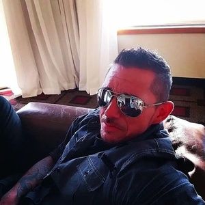 Meet your Posher, Robb